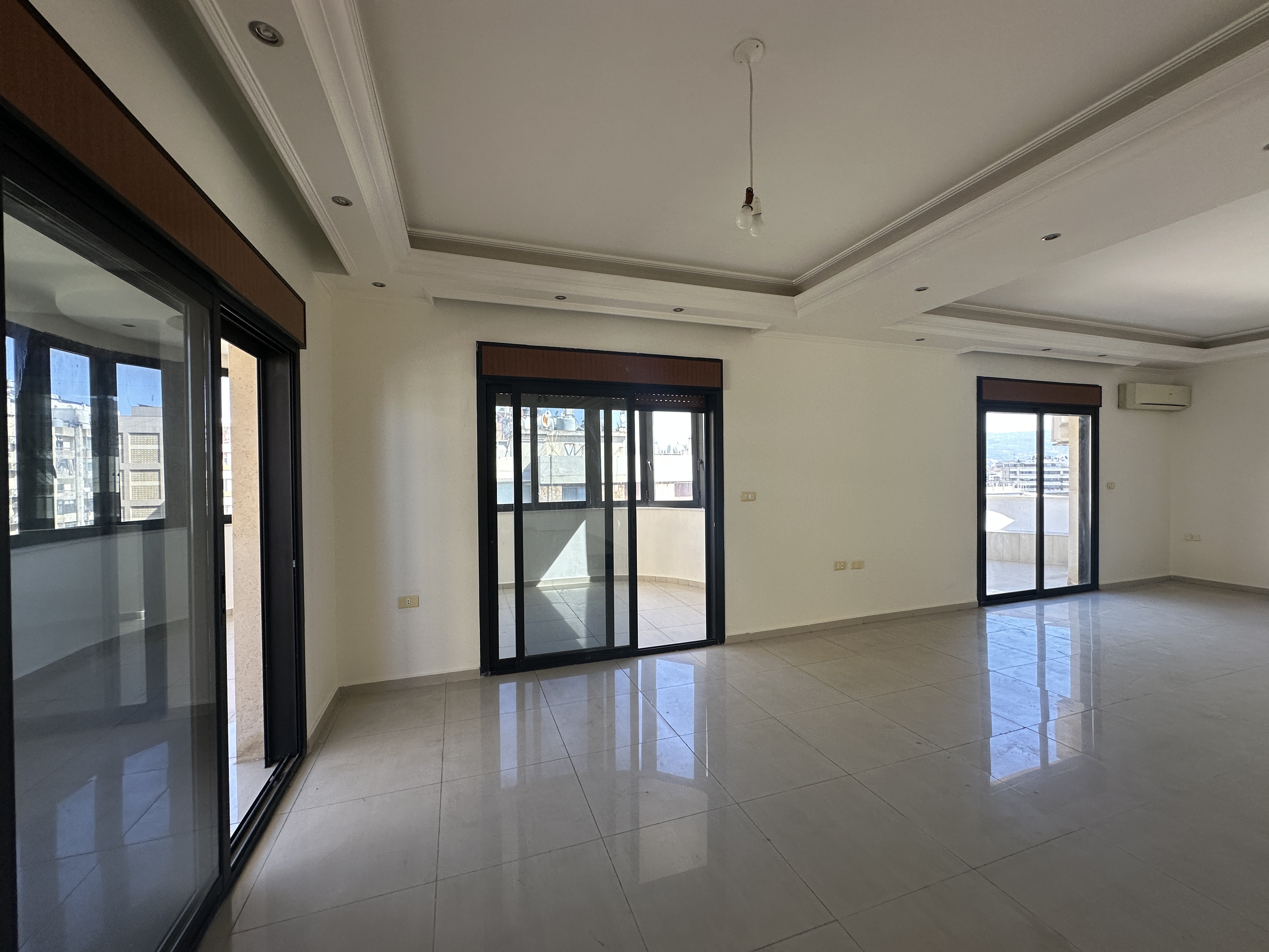 SmoothMove - Luxury Residential Properties for Sale and Rent