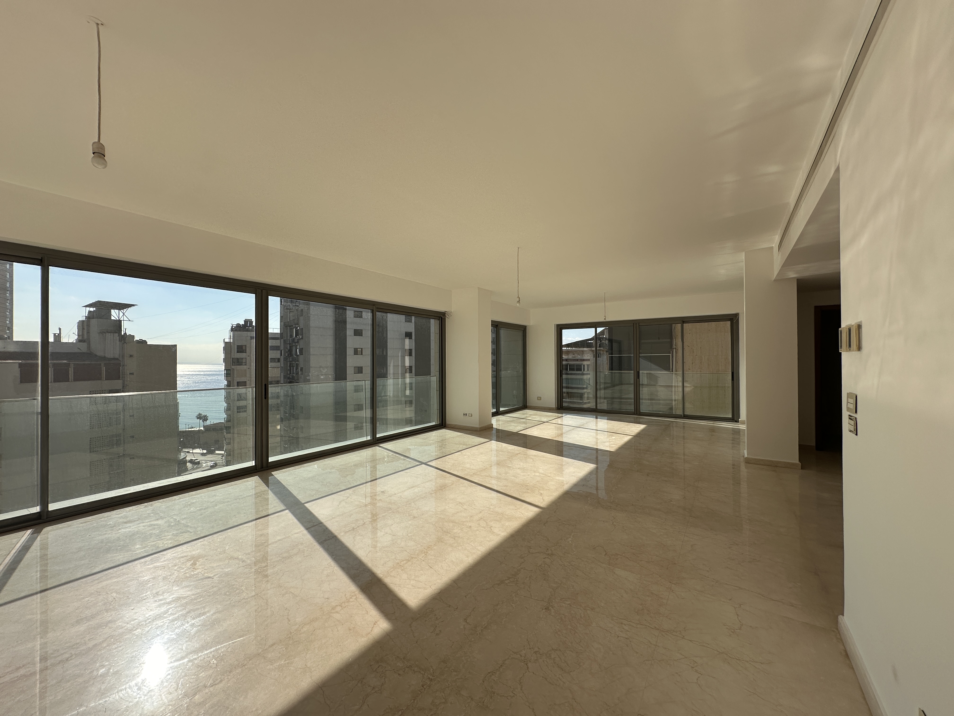 SmoothMove - Luxury Residential Properties for Sale and Rent