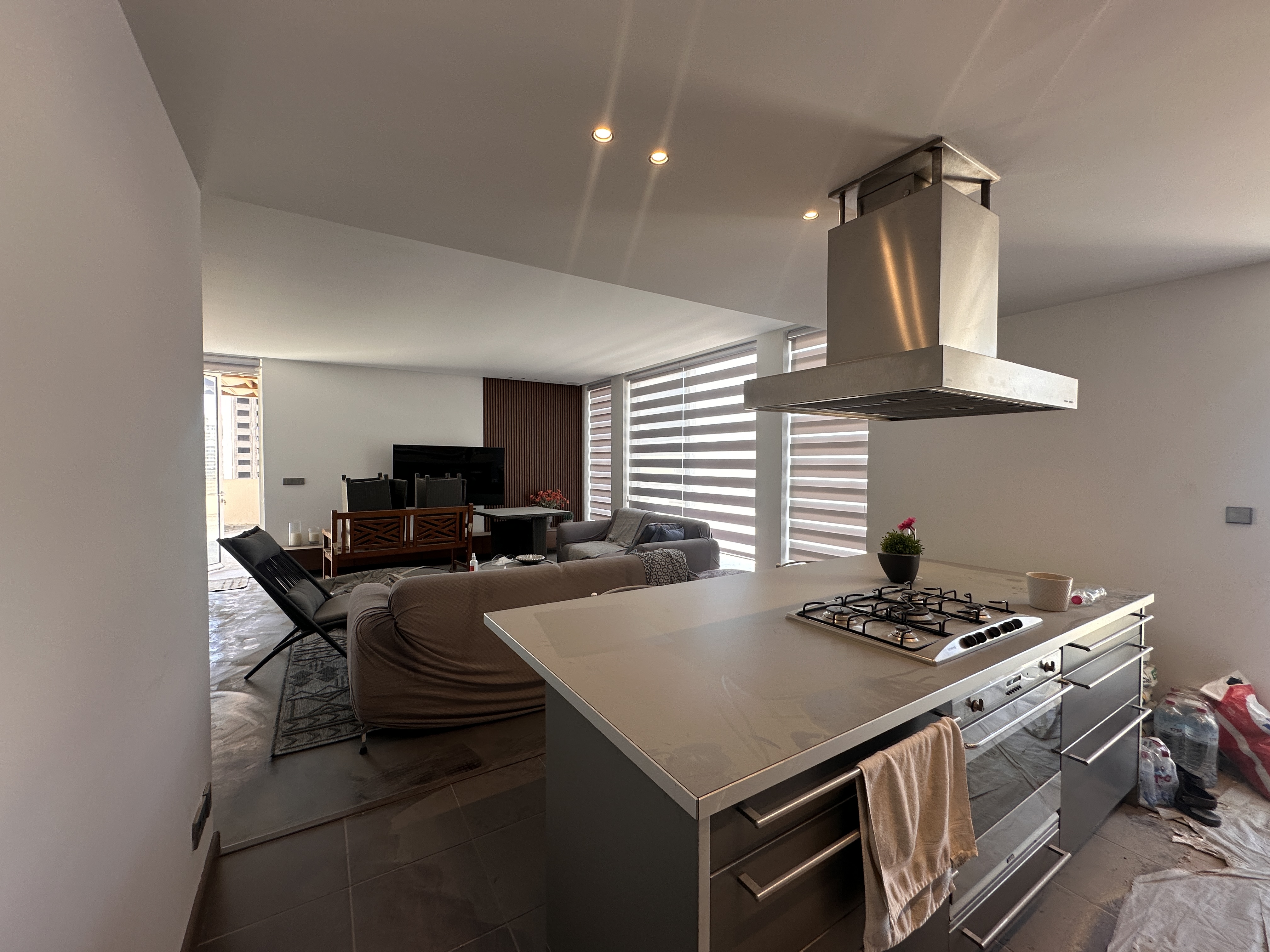 Home in Metric Way